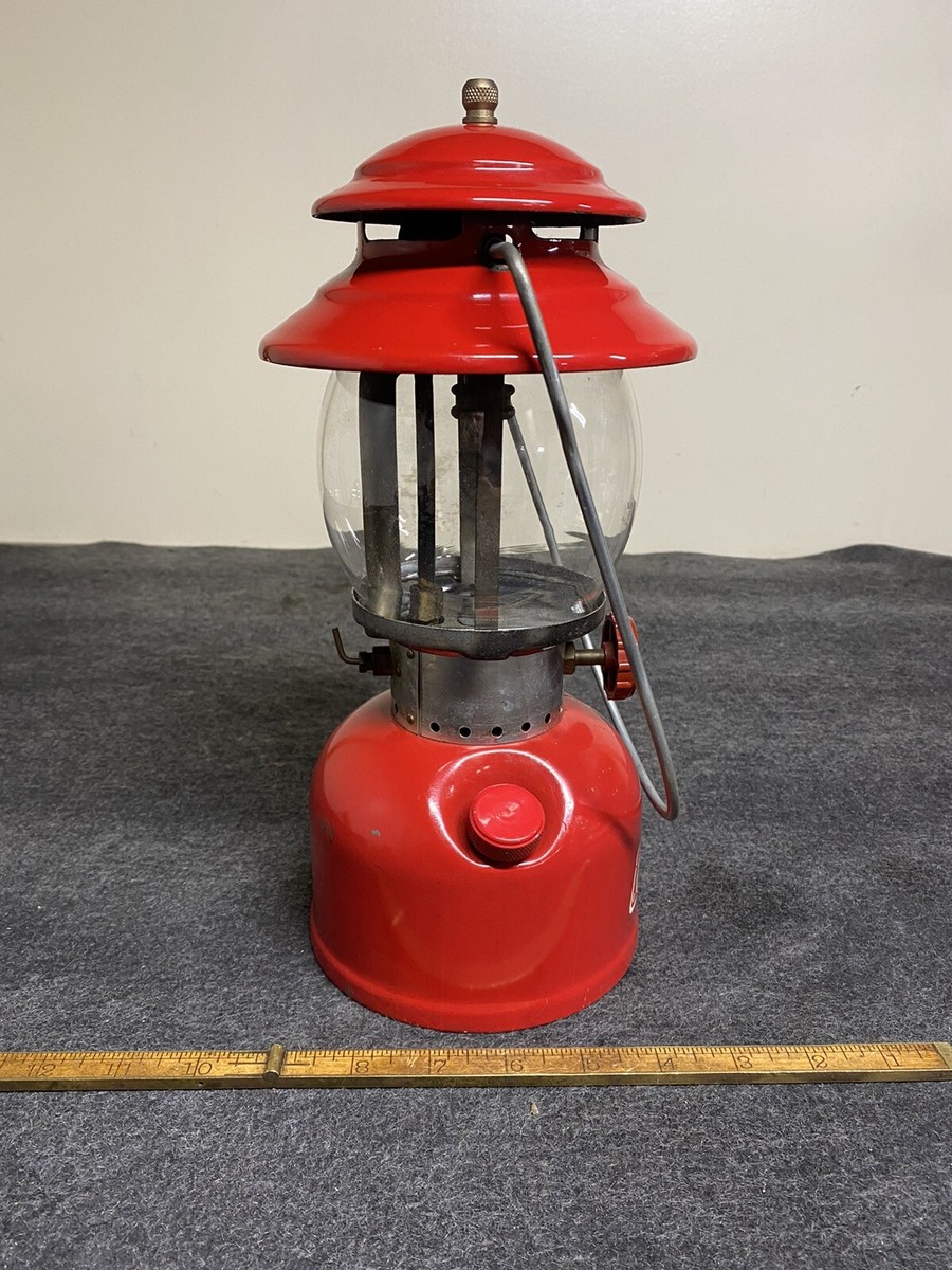 Vintage Coleman Lantern 200A Cherry Red 5-72 Single Mantle Tested