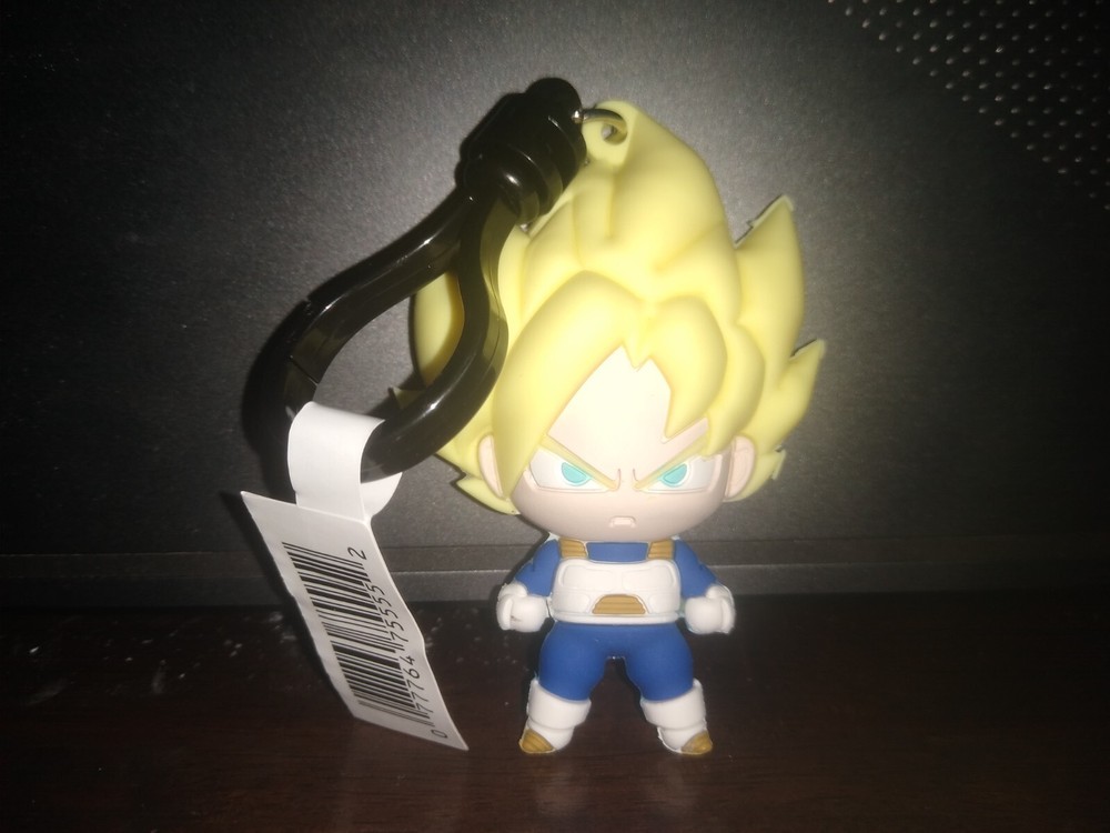 Dragonball Z Series 4 Figural Bag Clip 3 Inch Super Saiyan Goku