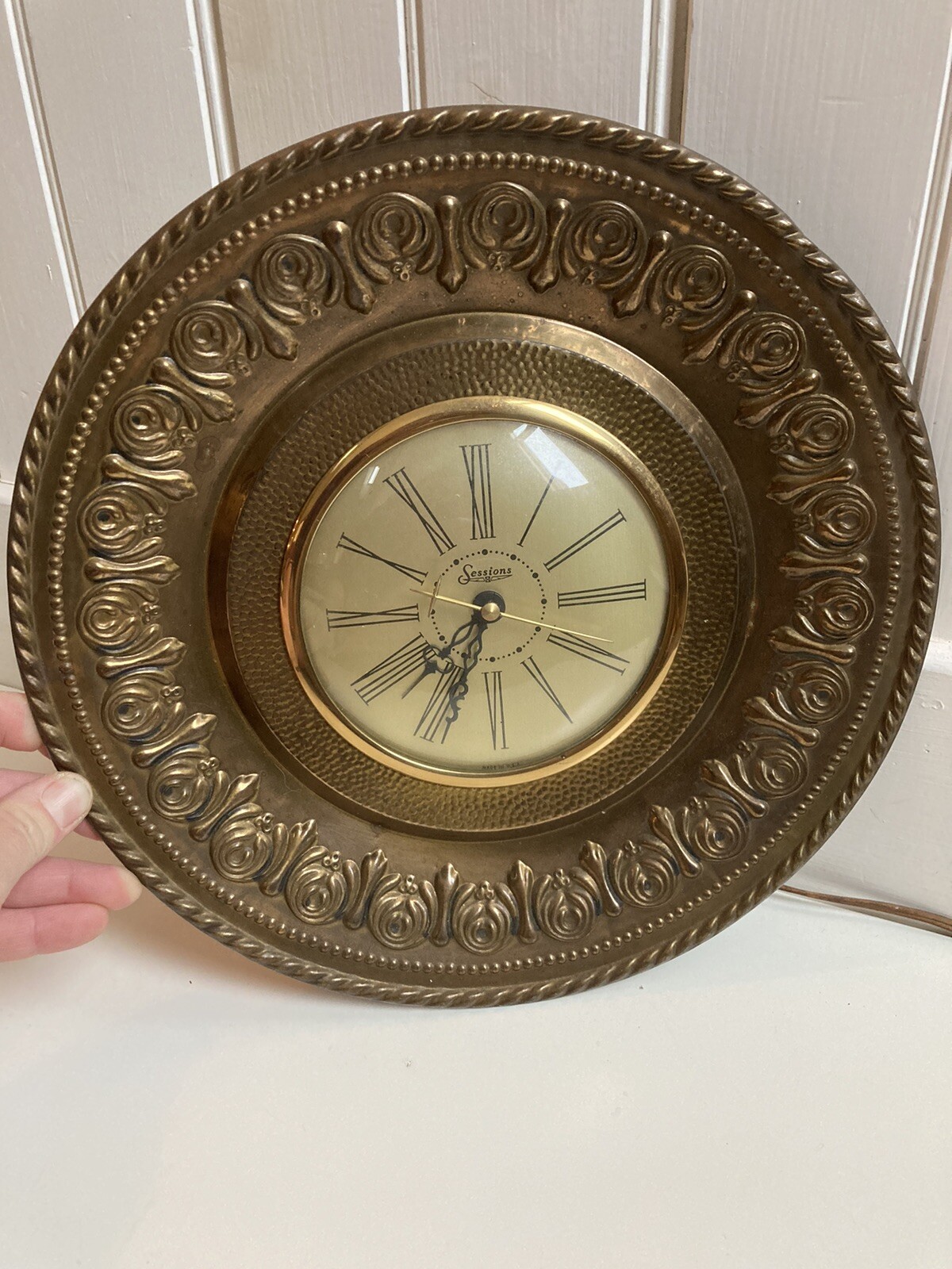 VINTAGE Sessions Wall CLOCK Old Antique RUNS Gold Tone MID CENTURY WORKS