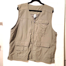 Magellan Vest L RFID utility Lightweight Fishing Hiking Quick Dry 8 Pockets