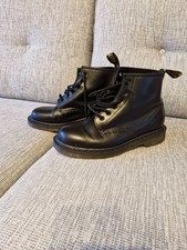 dr martens 7