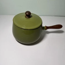 Vintage 70s Retro Avocado Green Fondue Pot Wood Handle