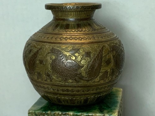 18th Century Ganga Jumna Lota Vessel/Pot/vase India - Picture 7 of 12