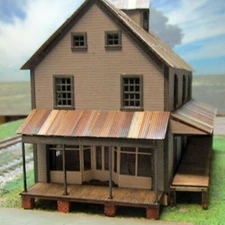 MEDFORD GENERAL STORE KIT N Scale Model Railroad Structure Unptd Laser RSL3066