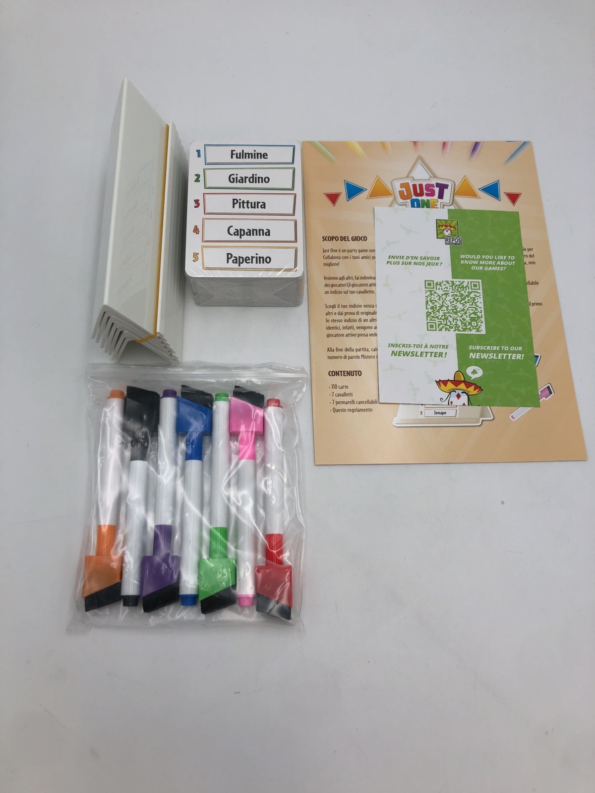 Asmodee JUST ONE Party Game, Giallo, Italiano, Cooperativo, 3-7 giocatori