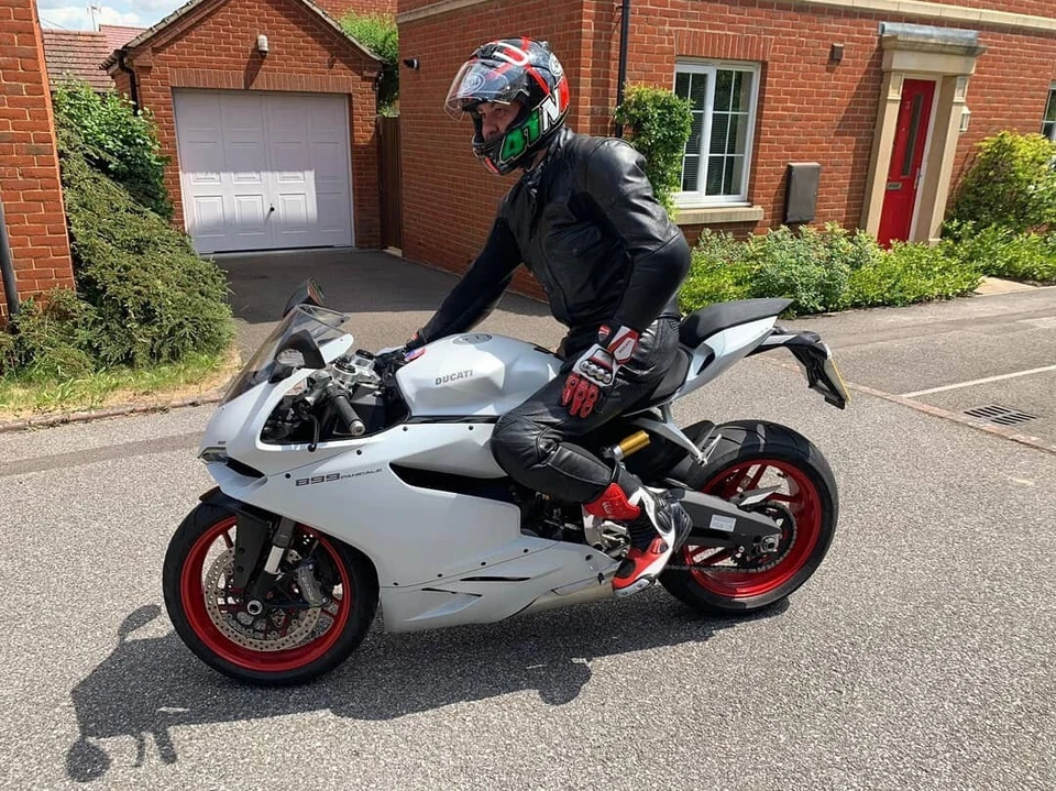 New Ducati Corse Motorbike Motorcycle Racing Leather Shoes / Boots Free Gloves - Image 3 of 4