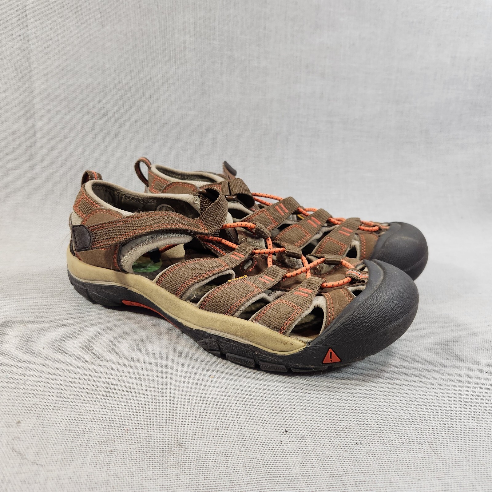 Scarpe sandali donna Keen Newport H2 taglia 6 marrone terra scuro arancione