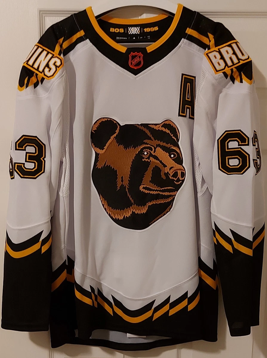 Adidas Brad Marchand 56 Boston Bruins Pooh Bear Reverse Retro