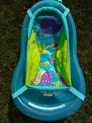Vintage Discontinued 2009 Fisher Price Ocean Wonders Baby Bath Tub