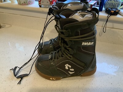 THIRTY TWO ''PRION'' SNOWBOARD BOOTS, UK SIZE 5,5 EU 38,5 AND US 8 NICE CONDITION