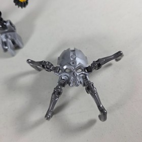 LEGO BIONICLE &ndash; Protector of Ice 70782 &ndash; 2015 Retired &ndash; Complete w/ Skull Spider