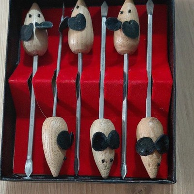 Teak Cheese Pixies Mouse Cheese Picks Set of 6 Teak/Metal, Japan