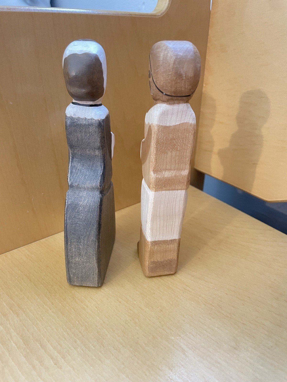 Wooden Handcrafted Figurines Lot Of 2 Emelia Earhart - Florence Nightingale