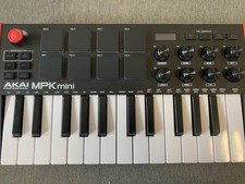 Akai Professional MPK Mini MK3 25-Tasten USB ...