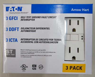 Eaton (3-pack) 15 Amp 125 Volt White Indoor GFCI Wall Outlet SGF15W-3-LW