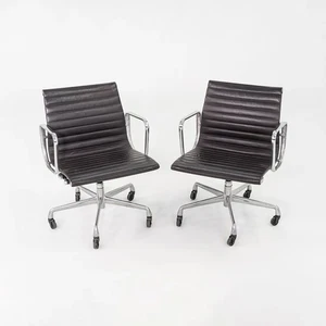 2019 Herman Miller Eames Aluminum Group Management Desk Chair in Brown 10x Avail