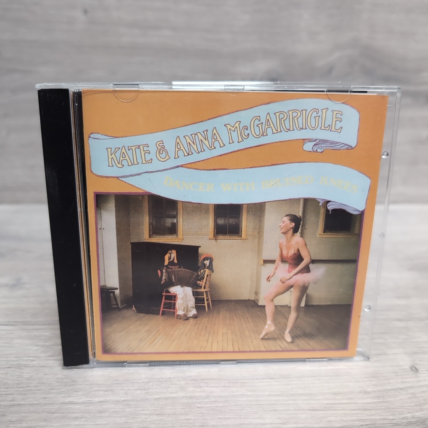 Kate and Anna McGarrigle - Dancer With Bruised Knees - CD Album - 1994 WEA VGC