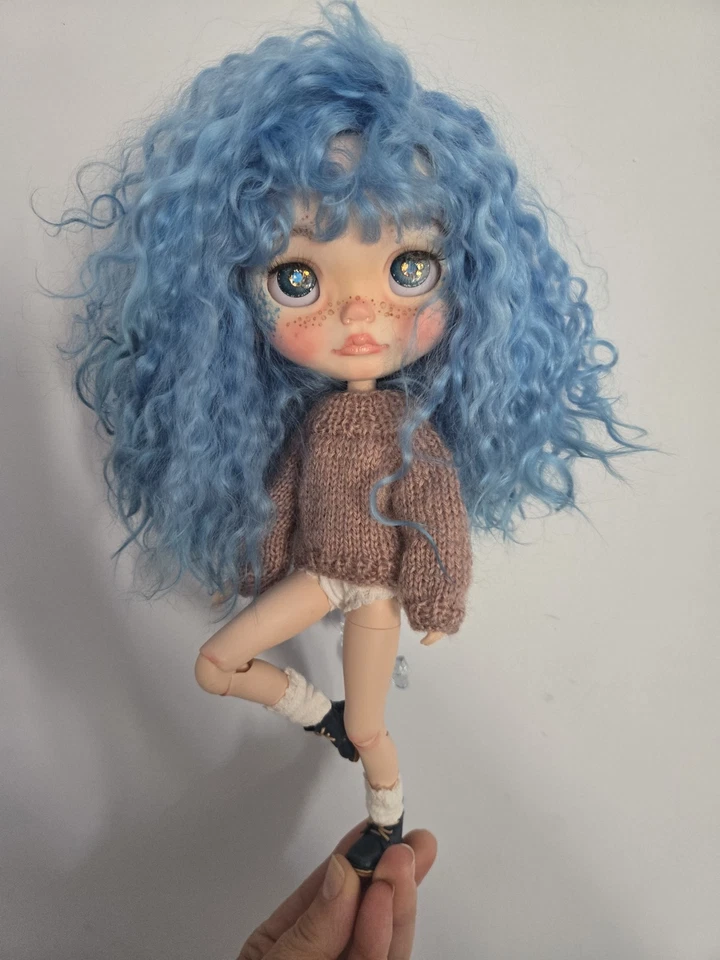 Blythe Custom Doll - Imagen 2 de 4