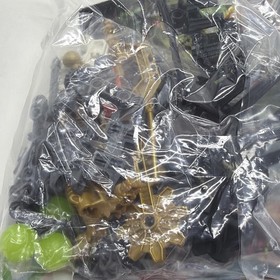 LEGO Bionicle Piraka : Reidak 8900 - 99% Complete with Manual & Cannister