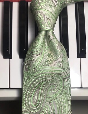 THE TIE BAR / Fresh Key Lime & Silver Paisley Floral Fantasy 100% Silk Necktie