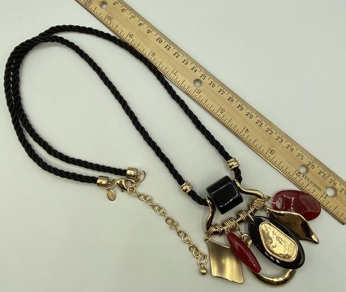 Beautiful Chico’s Pendant Long Black Braided Silk Corded Necklace 35” To 39.5” - Picture 5 of 5