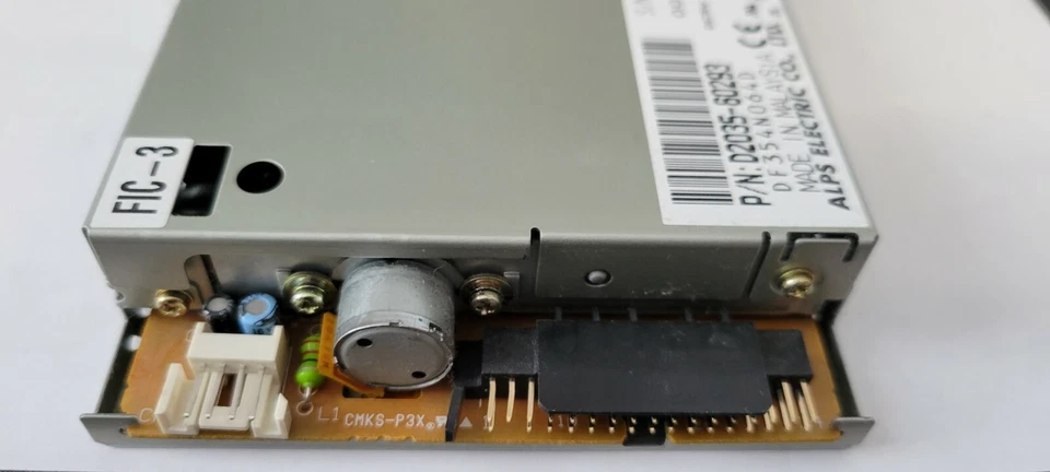 ALPS ELECTRIC 3.5 1.44MB Internal Floppy Drive DF35AN064D - NO BEZEL - Image 3 of 3