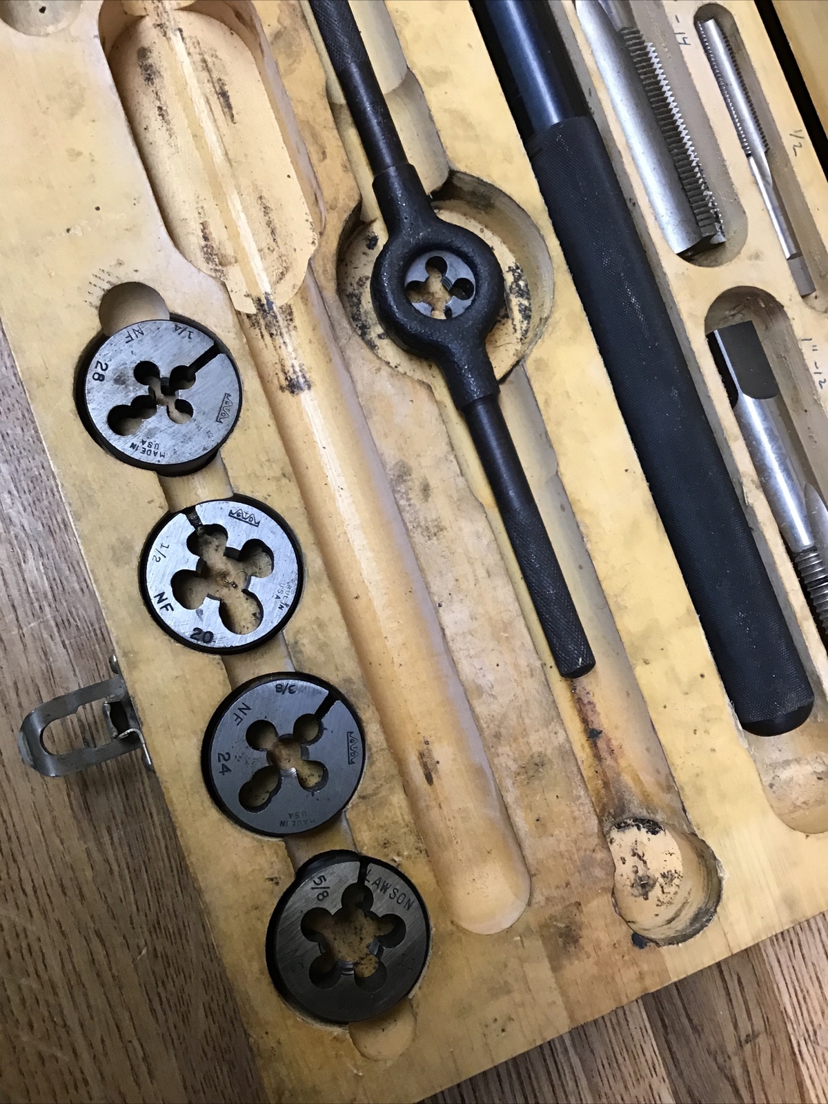 Vintage Greenfield Tap & Die Set 1” And 2 1/2” Die Sets Plus Some Taps