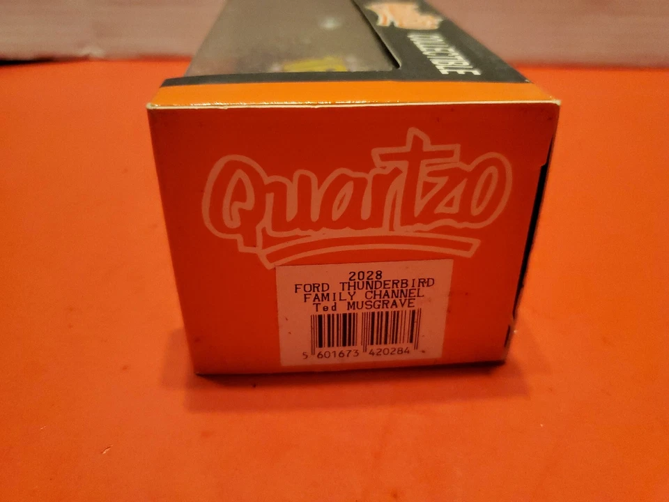 Nuevo 1995 Quartzo 1:43 NASCAR Ted Musgrave Family Channel Ford Thunderbird #16 Foto 4 de 4