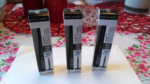 wet and wild h20 proof eyeliner