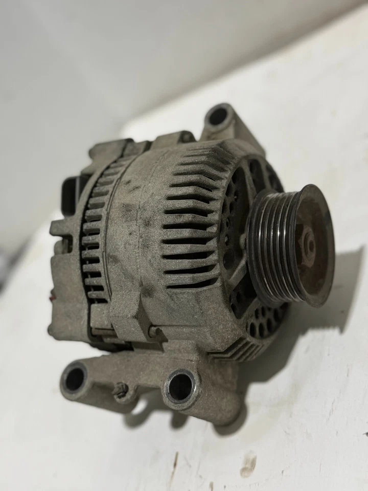 1996 Ford F150 F250 F350 351W 5.8L ENGINE CHARGING ALTERNATOR USED - Image 3 of 4