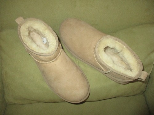 UGG Classic Ultra Mini Boots Flat Sheepskin Sand Suede sz 9 NEW - Picture 16 of 21
