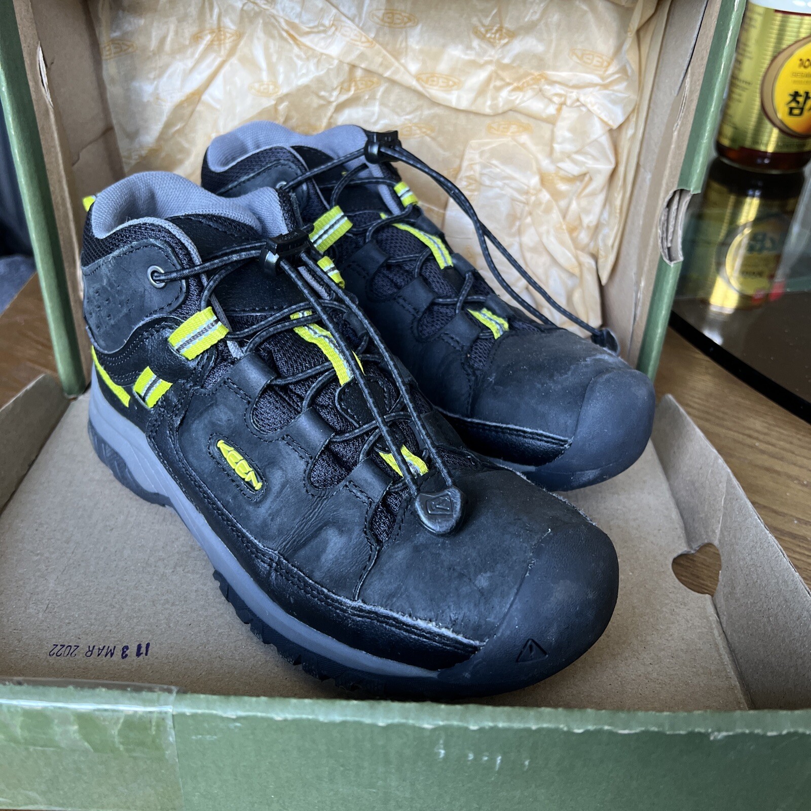 Stivali casual Keen Targhee Mid impermeabili da escursionismo bambino ragazzi neri 1026297