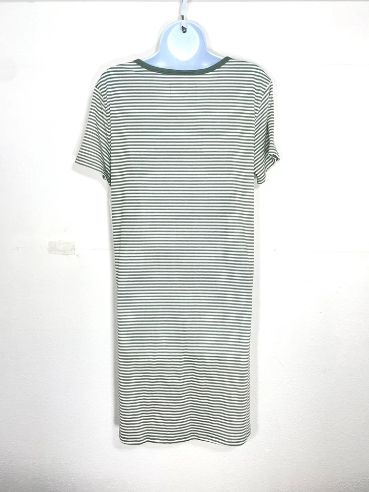 NWD Charter Club Women's size M Short-Sleeve Henley Sleep Shirt Green Stripe - Image 3 of 4