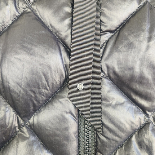 Lululemon Vest Womens 8 Black Puffer Jacket Hooded Active Pockets Goose Down - Picture 4 of 16