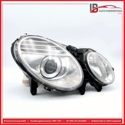 Headlight Right MOPF Facelift A2118203061 Mercedes-Benz E200 CDI Estate S211