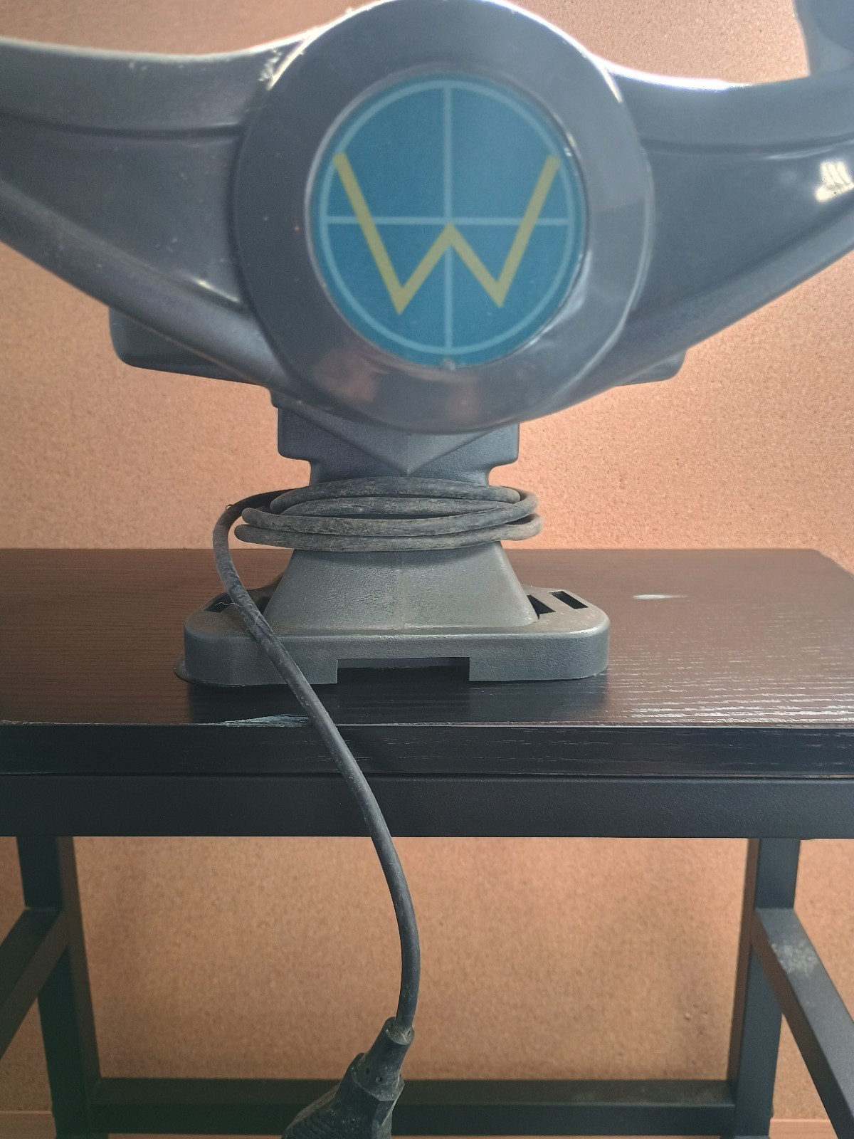 Picture 2 of 4