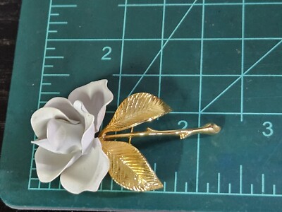 Vintage Cerrito White Enamel Rose Flower Gold Tone Brooch