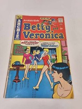 Archie Series Archie's Girls Betty and Veronica Aug 1974 # 224