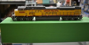 Lot-10-12-HO-Scale-Overland-Models-Brass-SD90MAC-H-UP-8200-NOT-WORKING
