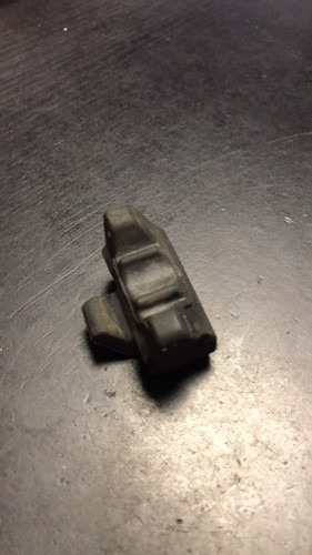 BMW E81 E82 E87 E87N E88 E90 2009 Kühlerhalterung Halterung 7805310