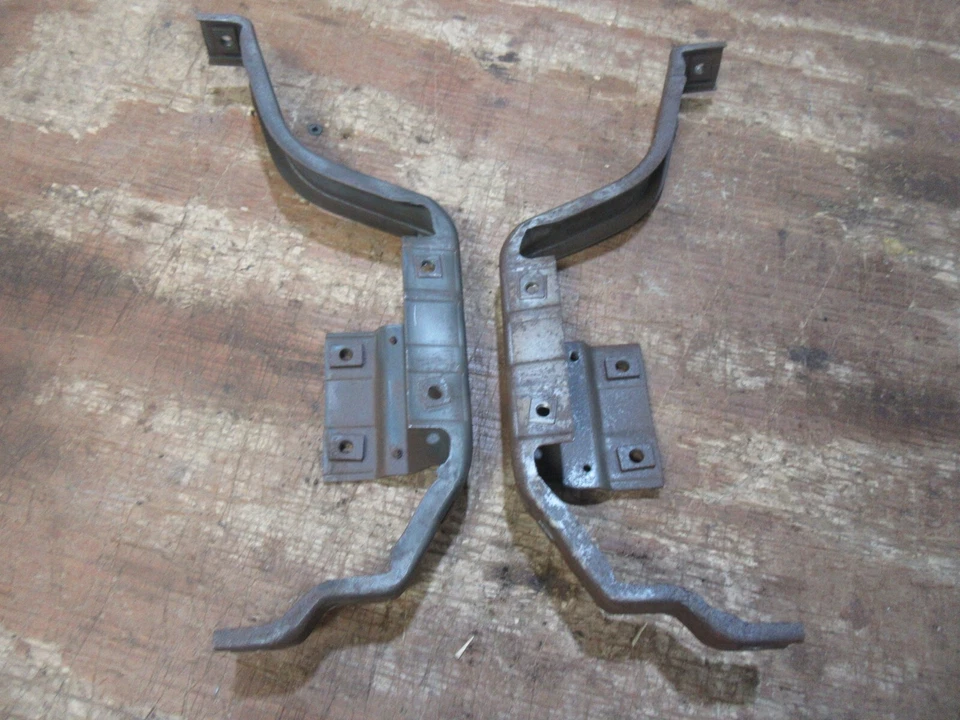 1967 Oldsmobile Delta 88 наружная передняя решетка монтажный кронштейн детали скобы - Изображение 2 из 2