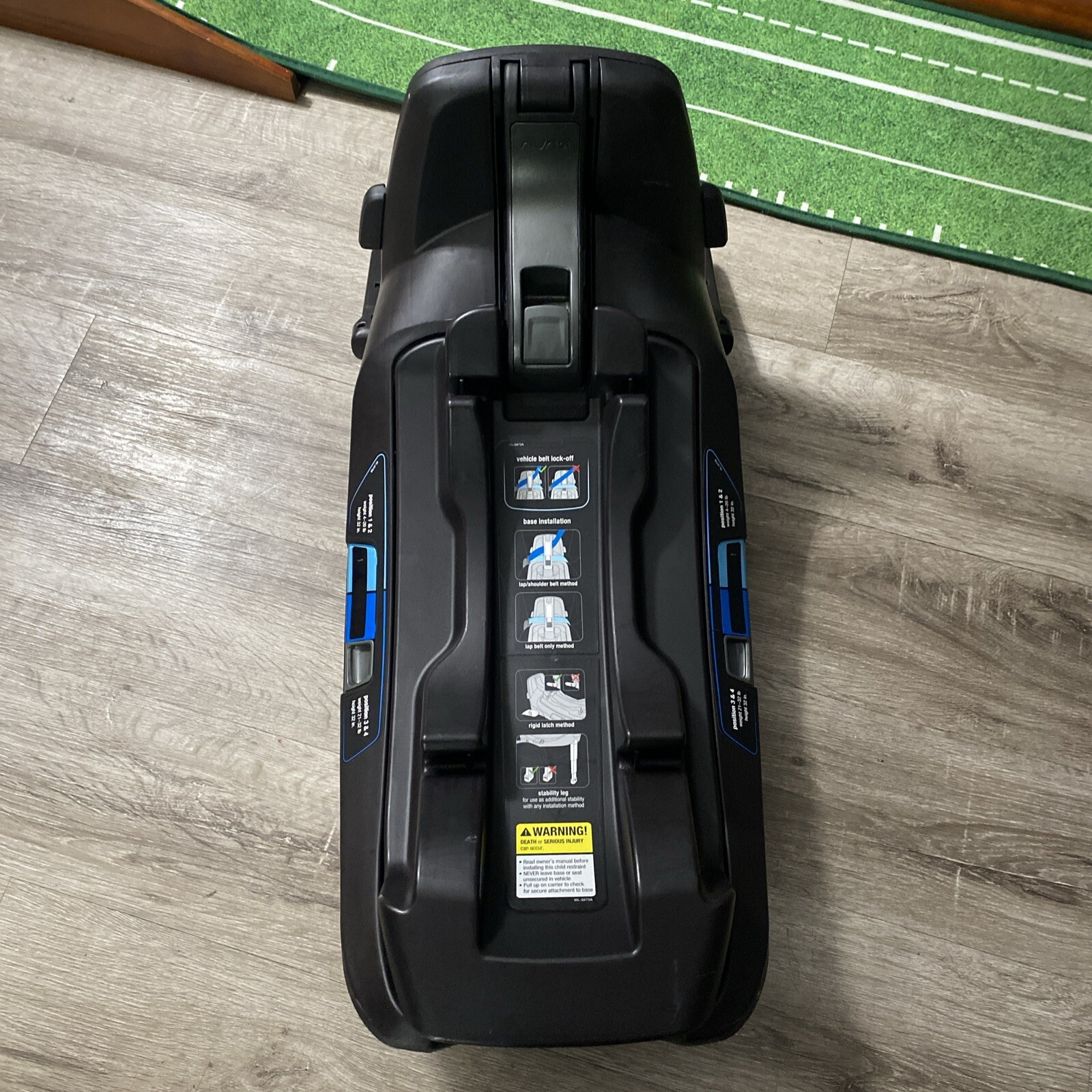 Nuna PIPA RX Car Seat Base Only  2020 - 04- 25 Manufactured date good thru 2027