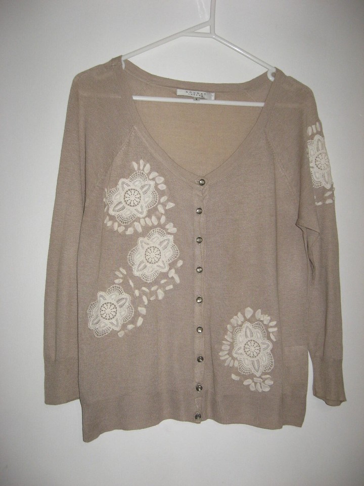 NOUGAT LONDON TAUPE 3/4 SLEEVE CARDIGAN WITH CREAM APPLIQUE SIZE 3 AUS 10