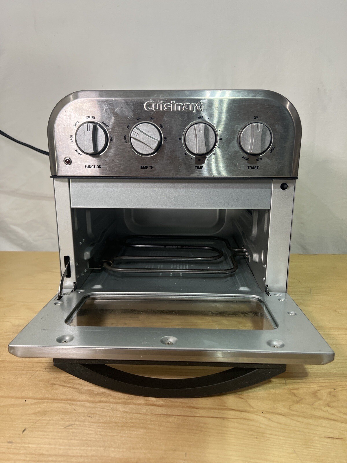 Cuisinart TOA28 Compact AirFryer Toaster Oven Silver Slightly Used