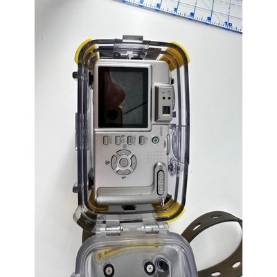 Vintage Sea&Sea DX-8000G 8MP Digital Camera w/ Underwater Housing
