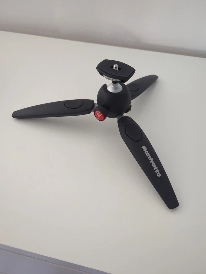 Manfrotto MTPIXIEVO-BK - Pixi EVO Mini-Stativ, 2 Segmente, Schwarz - Bild 3 von 4