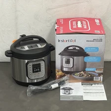 NIB Instant Pot Duo 60 V3 6 Quart Multi-use Pressure Cooker 7-in-1 IP-DUO60 V3