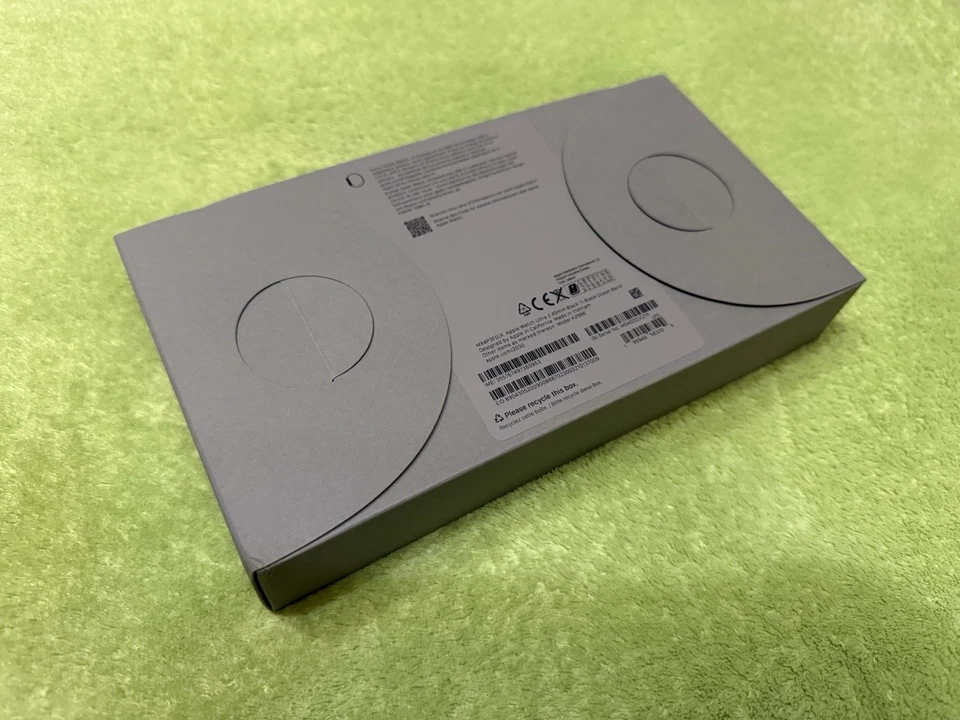 NEU Apple Watch Ultra 2 Titan schwarz – 49 mm inkl. Ocean Band schwarz – NEU - Bild 2 von 4