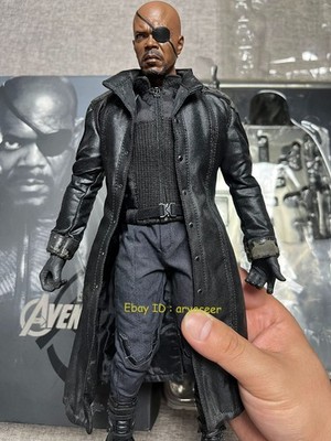 Hottoys HT MMS169 Avengers Nick Fury 1.0 Ver 1/6 Actionfigur auf Lager