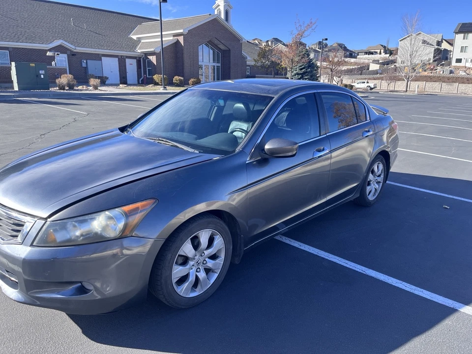 2009 Honda Accord EXL - Image 4 of 4